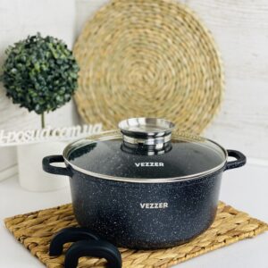 Кастрюля с антипригарным покрытием с крышкой 4,5 л Vezzer VZ8006/Уценка