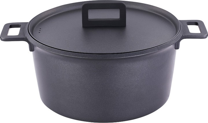 Pan диам.24 cm, 5.6 l Bergner 6685